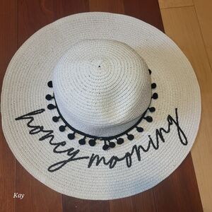 White sun hat